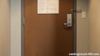 Solana a fiatal barna picsa a castingon járt