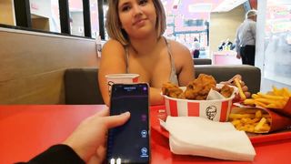 KFC-be leszívatva és megkúrelva