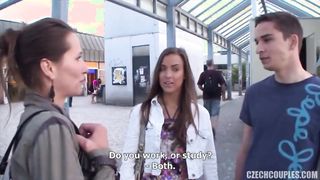 Amatőr fiatal pár pénzért kúrel