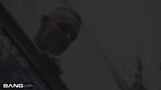 Kerek hájas tini kisasszony hardcore anál szexe