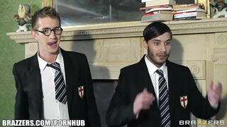 Tarra White a fullos sulis kurva