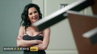Brazzers - Veronica Avluv seggluka megkúrva