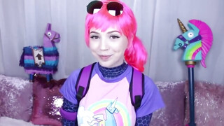 Fortnite cosplayes csajszi cumizza a műfaszokat