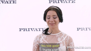 Private.com - Tiny Emily a kicsike kannás szépség