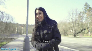 Public Agent - Alina Li a perverz ázsiai tini
