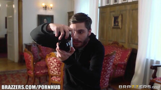 Brazzers - ha kefélni is akarsz a fotóssal
