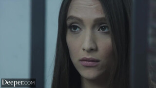 Deeper - Izzy Lush tetovált hapsival dug