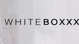 WhiteBoxxx - Izzy Lush az isteni formás spanyol punci