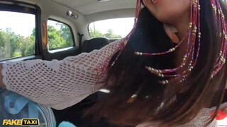 Fake Taxi - Linda Del Sol a latina hippi csaj