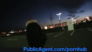 PublicAgent - a parkolóban basztam meg a ribancot