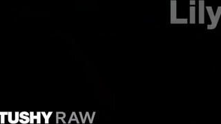 TUSHYRAW - csoki nőci hatalmas puncija alaposan megkúrva