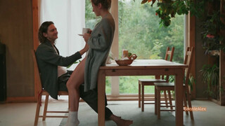 bonniealex - Romantikus kora reggeli sex