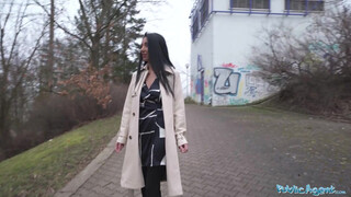 Public Agent - Wild Nicol szereti a méretes kárót