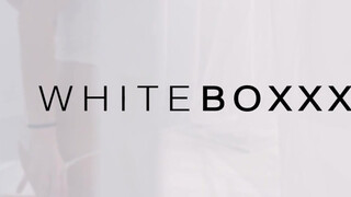 WHITEBOXXX - csodaszép, szexy nőci az ágyban