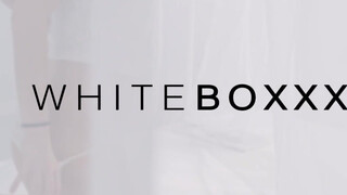 WhiteBoxxx - Darcia Lee a hatalmas mellű magyar kreol kiscsaj