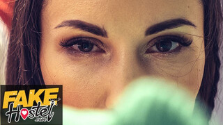 Fake Hostel HD - Lilu Moon a szexy orosz kiscsaj