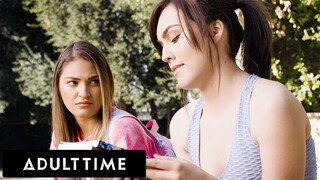 ADULT TIME - Fősulis Freya Parker beleszeret félénk leszbi tanítójába, Gizelle Blancóba