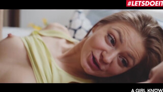 Leszbi VÁLOGATÁS! Intenzív nőci a csajjal orgazmusok