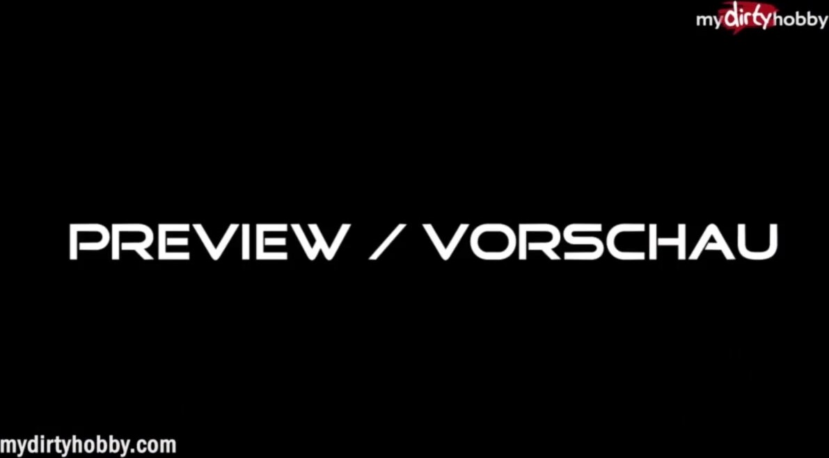 Világos Szőke tini spiné sztrapkóban pattan a faszra kint a castingon