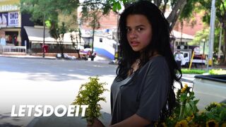 Aranyos néger milf selena gomez mélyen kefélve brazil muffban