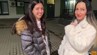 Baráttal szedtünk fel dupla csábító stripat, akiket alaposan megbasztunk